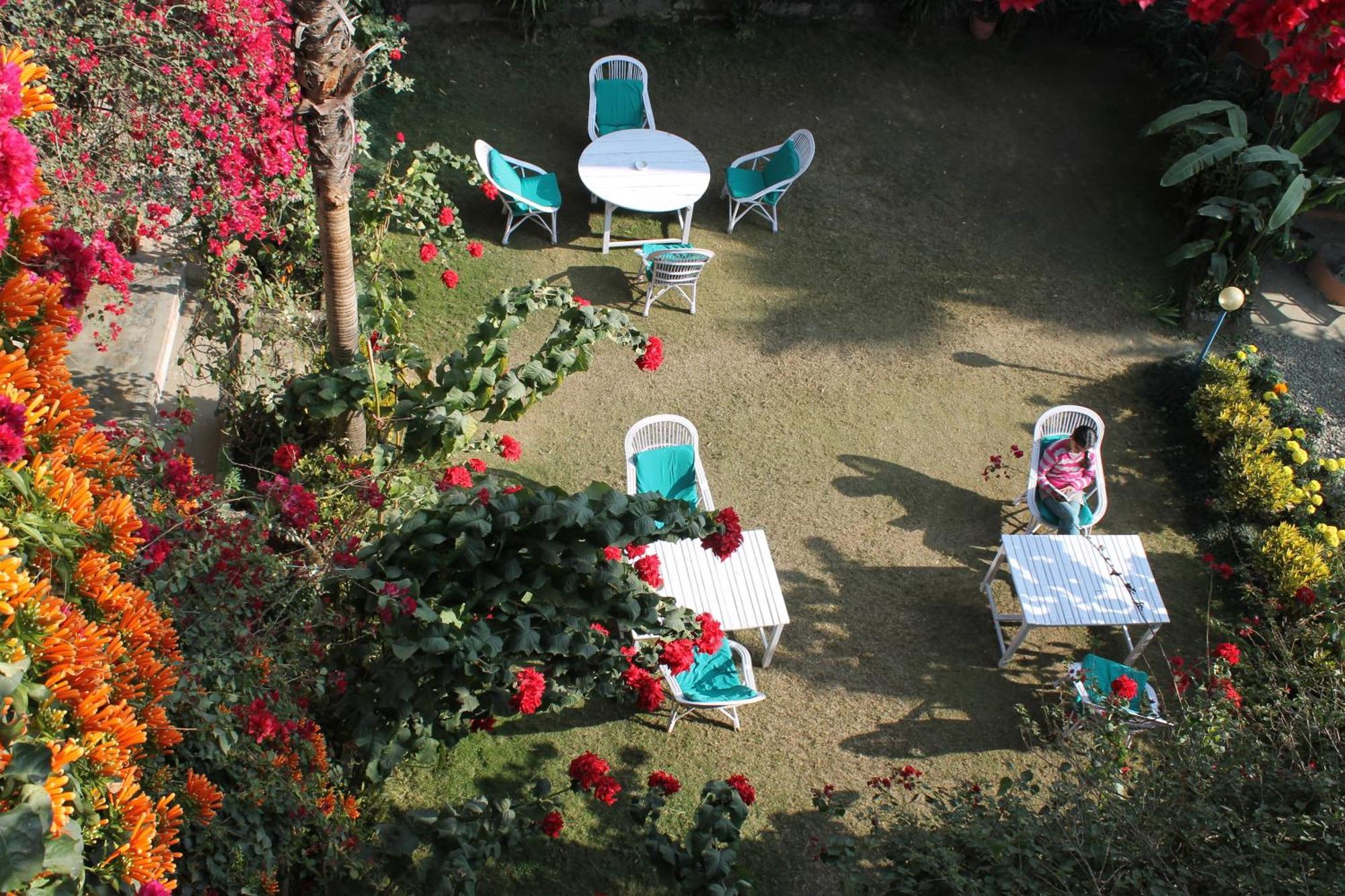 New Pokhara Lodge - Pokhara Lakeside Exteriér fotografie