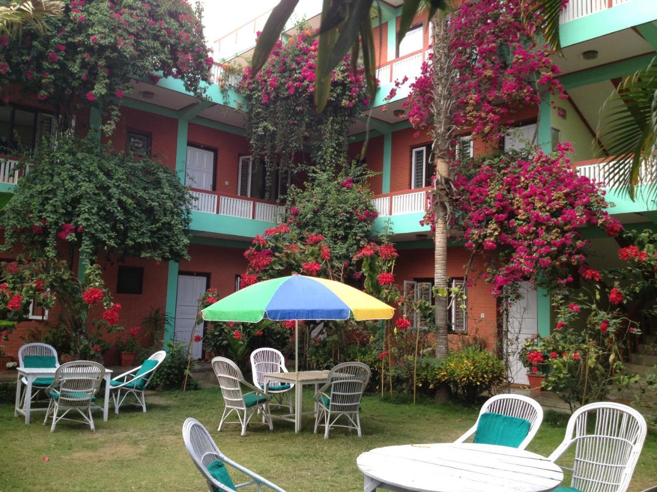 New Pokhara Lodge - Pokhara Lakeside Exteriér fotografie